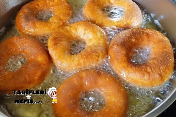 Yumuşacık Çikolatalı Donut Tarifi