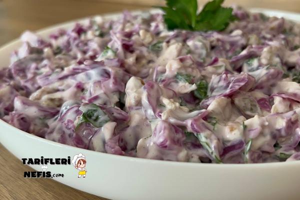 Tavuklu Mor Lahana Salatası Tarifi